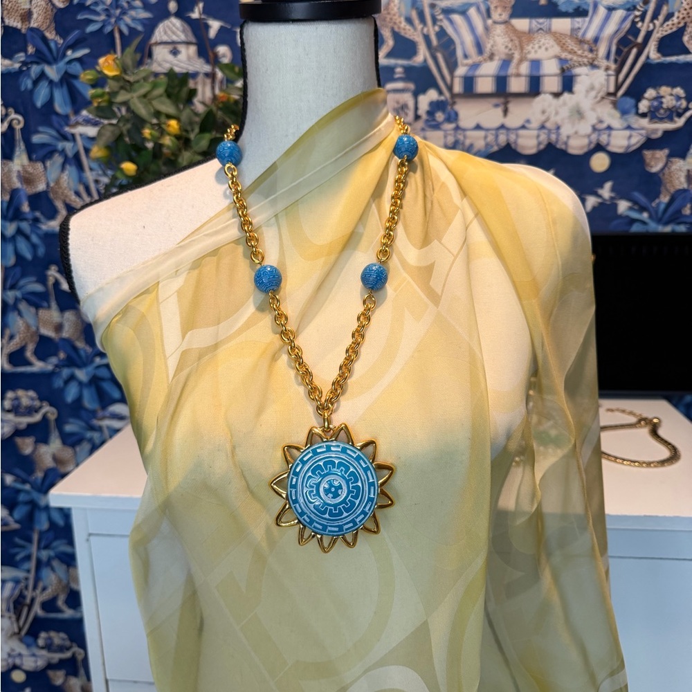 Rare!!! Givenchy Turquoise Sunburst Necklace - Picture 3 of 7